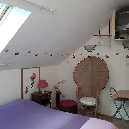 Chambres Hotes Av Cuisine Rouen Couette-café